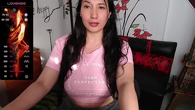 Snapshot of Roxanne_Ssummers chatting on 01/21/25, 09:25 Roxanne Ssummers online show from 01/21/25, 09:25