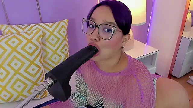 SophyRuiz  online show from 02/10/26, 11:58