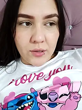 Ariakris online show from 11/21/25, 08:51