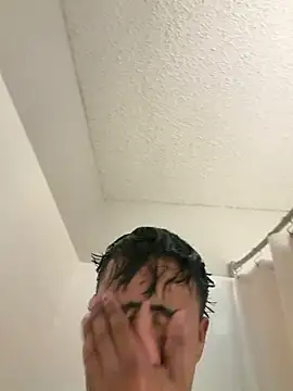 carlozxyz337 online show from 12/22/25, 05:15
