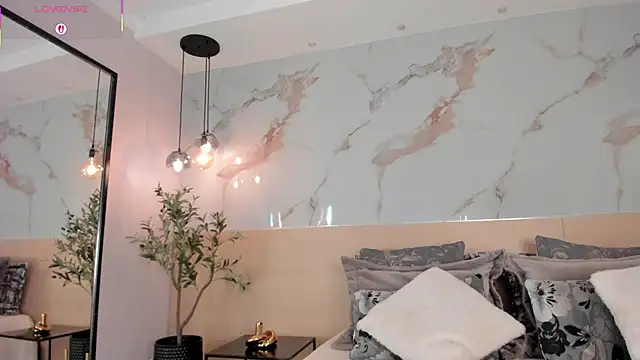 SteffanyBeck online show from 04/09/26, 11:15