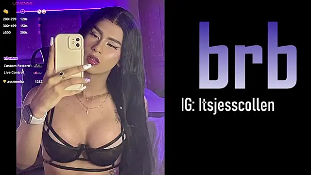 Snapshot of Jess_Collen chatting on 02/20/25, 07:45 Jess Collen online show from 02/20/25, 07:45