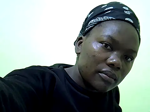 candililie online show from 04/10/26, 12:49