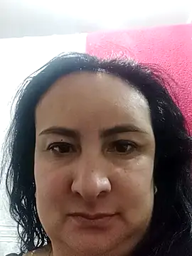 Snapshot of Ashyle chatting on 12/23/25, 01:47 Ashyle online show from 12/23/25, 01:47