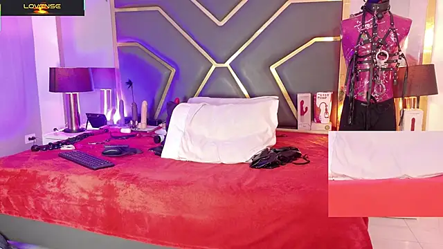 Scarlettt Ass online show from 04/20/26, 12:19