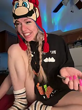 Snapshot of propertyofdaddy chatting on 02/27/26, 04:23 propertyofdaddy online show from 02/27/26, 04:23