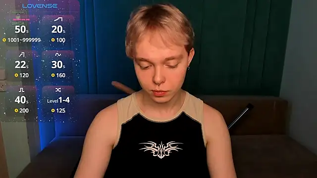 Snapshot of TimmyTaylon chatting on 02/05/25, 03:42 TimmyTaylon online show from 02/05/25, 03:42