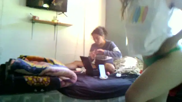 Snapshot of stephybrowm7 chatting on 02/27/26, 02:06 stephybrowm7 online show from 02/27/26, 02:06