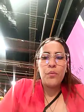 Lena-32 online show from 03/31/26, 10:43