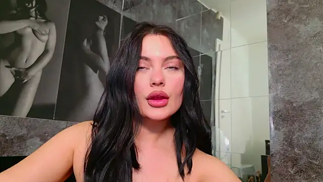 celia chanel online show from 02/03/25, 09:30