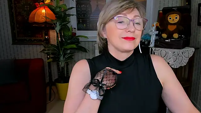 sugar vivien online show from 01/08/25, 12:15