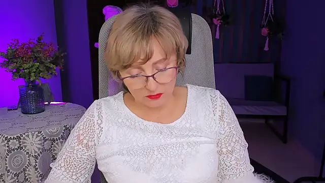 sugar vivien online show from 01/09/25, 07:18