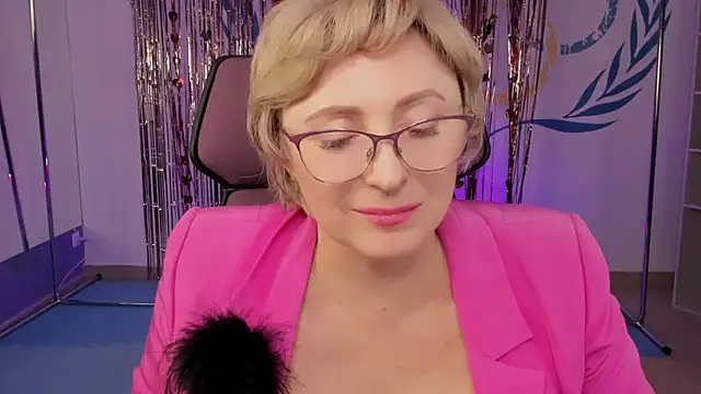 sugar vivien online show from 02/26/25, 06:21