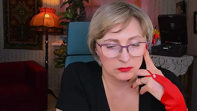 sugar vivien online show from 03/06/25, 07:21