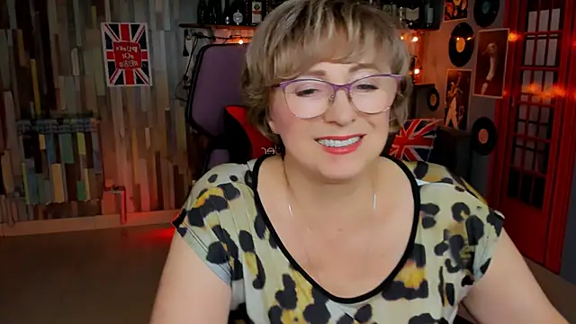 sugar vivien online show from 11/04/25, 02:27