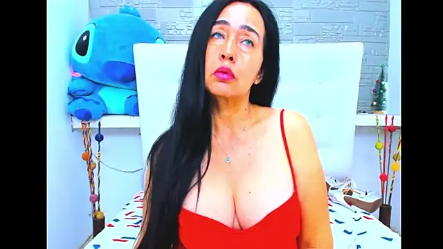 Snapshot of HorniestMilf chatting on 02/08/25, 05:08 HorniestMilf online show from 02/08/25, 05:08