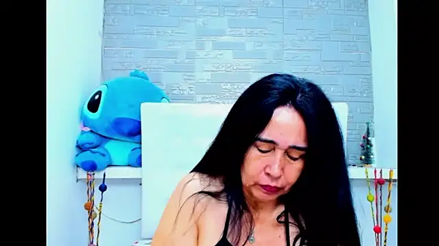 Snapshot of HorniestMilf chatting on 02/22/25, 03:12 HorniestMilf online show from 02/22/25, 03:12