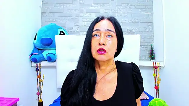 Snapshot of HorniestMilf chatting on 09/22/25, 10:56 HorniestMilf online show from 09/22/25, 10:56