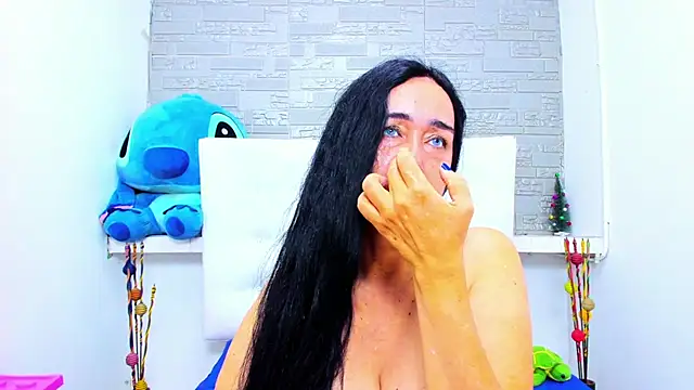 Snapshot of HorniestMilf chatting on 09/26/25, 09:19 HorniestMilf online show from 09/26/25, 09:19