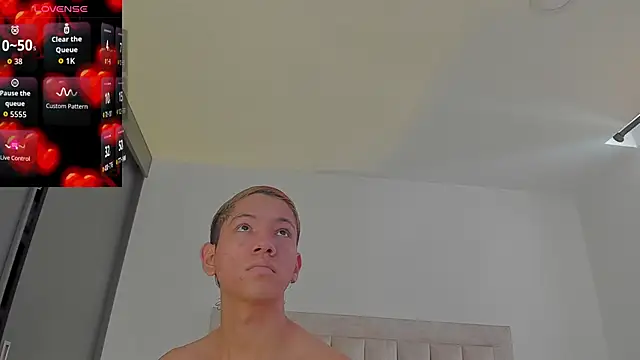 JulianRose 1 online show from 11/21/25, 12:48