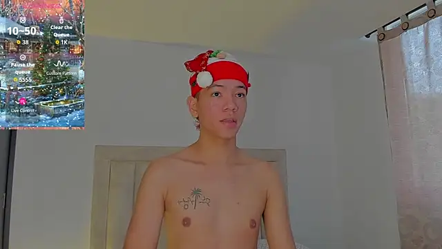 JulianRose 1 online show from 12/17/25, 11:49