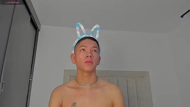 JulianRose 1 online show from 02/07/26, 11:36