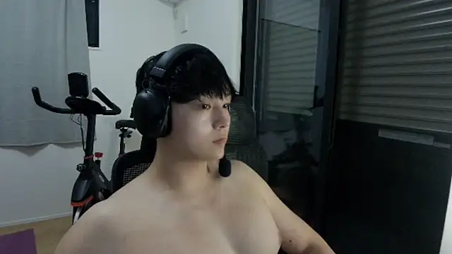 Tkcqcc online show from 09/25/25, 02:10