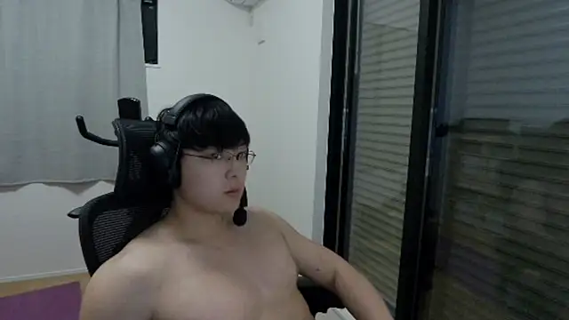 Tkcqcc online show from 10/01/25, 04:46