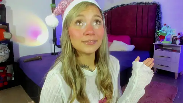 alisson zafiro  online show from 12/31/24, 12:46