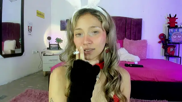 alisson zafiro  online show from 01/21/25, 12:18