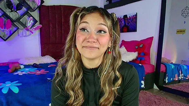 alisson zafiro  online show from 02/22/25, 09:23