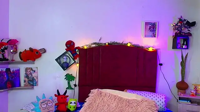 alisson zafiro  online show from 02/19/26, 03:24