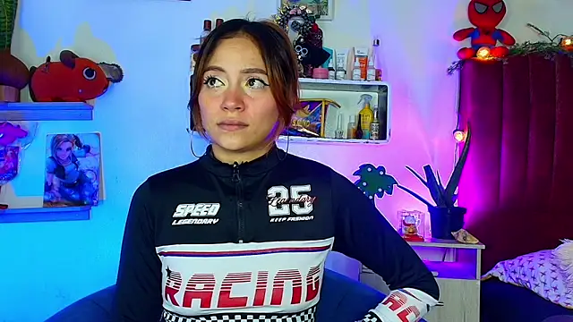 alisson zafiro  online show from 03/15/26, 03:34