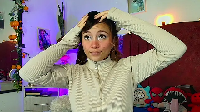 alisson zafiro  online show from 04/06/26, 06:25