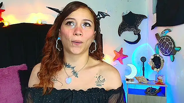 alisson zafiro  online show from 07/17/26, 08:54