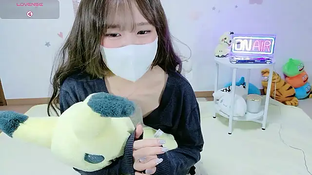  Iroha 99 online show from 11/17/25, 02:12