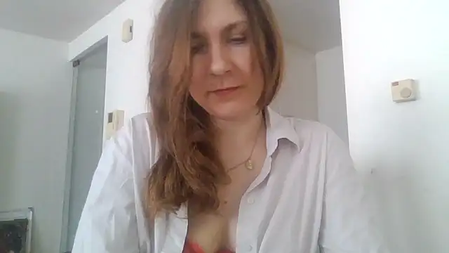 JasmineGlamour online show from 04/16/26, 03:13