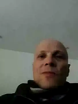 Snapshot of wedge75 chatting on 01/25/25, 01:08 wedge75 online show from 01/25/25, 01:08