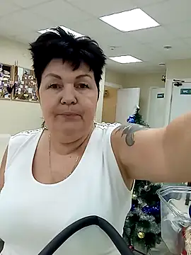 FantasyMichelle online show from 12/30/24, 07:37