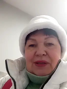 FantasyMichelle online show from 01/10/25, 08:40