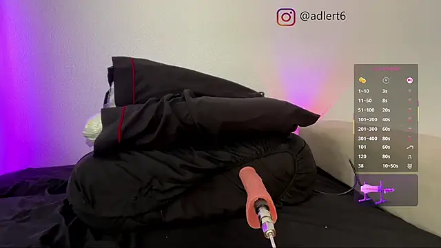 adler80035 online show from 11/03/25, 05:52