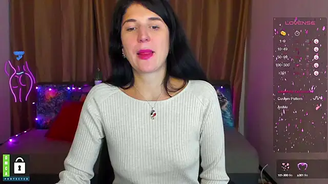 Snapshot of Alianna_Solo_Kisses chatting on 01/16/25, 12:31 Alianna Solo Kisses online show from 01/16/25, 12:31