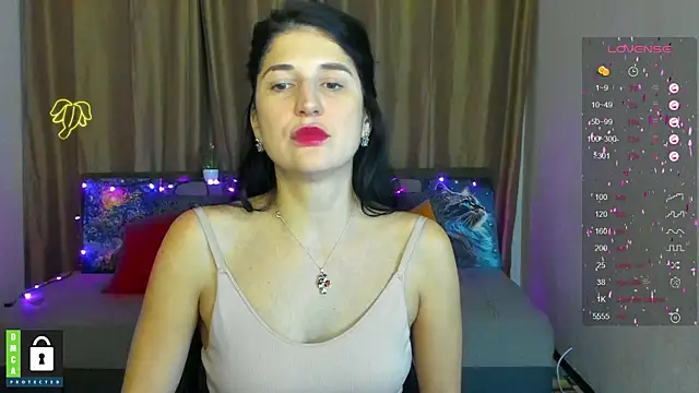 Snapshot of Alianna_Solo_Kisses chatting on 01/20/25, 12:28 Alianna Solo Kisses online show from 01/20/25, 12:28