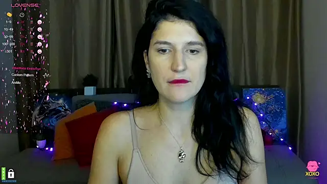 Snapshot of Alianna_Solo_Kisses chatting on 02/13/25, 09:41 Alianna Solo Kisses online show from 02/13/25, 09:41