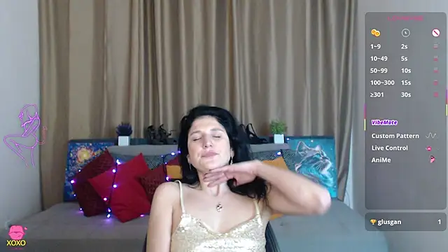 Snapshot of Alianna_Solo_Kisses chatting on 03/20/25, 03:25 Alianna Solo Kisses online show from 03/20/25, 03:25