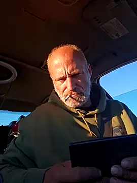 Stickybros2u online show from 12/05/24, 03:06