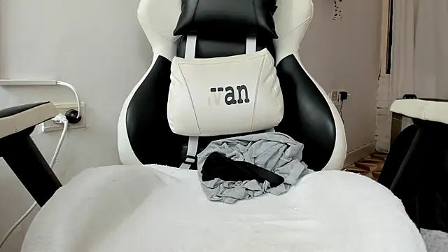 Valerioe online show from 09/13/25, 02:50