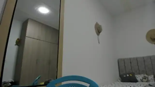 Valerioe online show from 04/23/26, 03:14