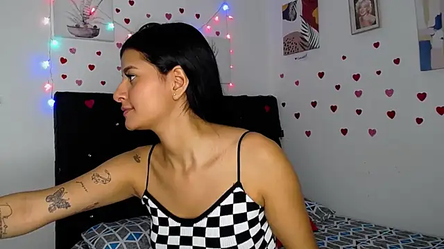 floweer  online show from 02/25/25, 04:21