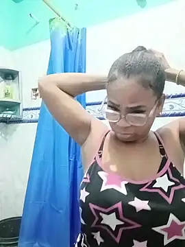 Snapshot of Melanie_candy_ chatting on 03/16/26, 04:18 Melanie candy online show from 03/16/26, 04:18